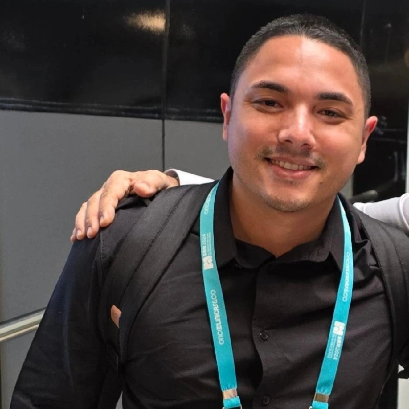 Dr. Renato Takeshi Ishizava - Especialista em Medicina da Dor